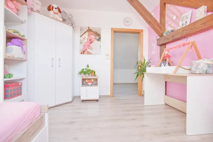 Prodej atypického bytu, Hrobčice - Razice, 244 m2