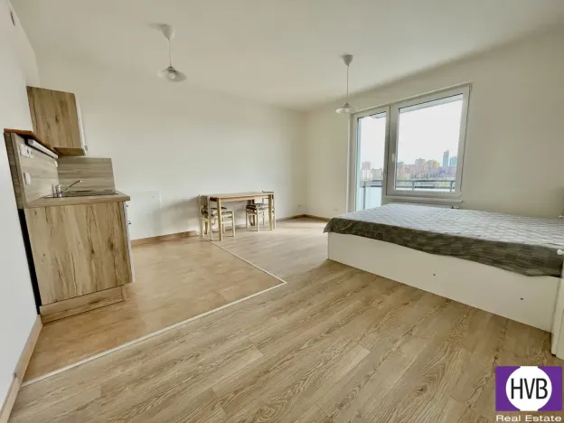 Pronájem bytu 1+kk, Praha - Strašnice, Strančická, 36 m2