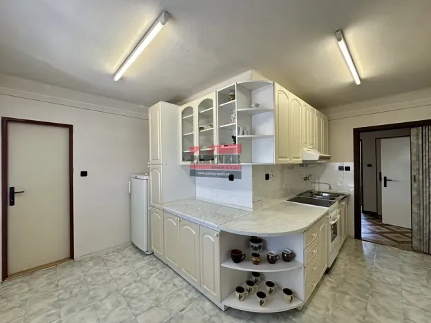 Prodej rodinného domu, Planá nad Lužnicí, Okrouhlická, 180 m2