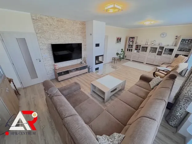 Prodej rodinného domu, Velešovice, 451 m2