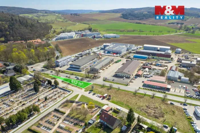 Prodej komerčního pozemku, Kuřim, 2221 m2