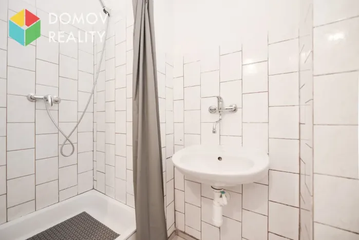 Pronájem bytu 1+kk, Králův Dvůr, Plzeňská, 24 m2