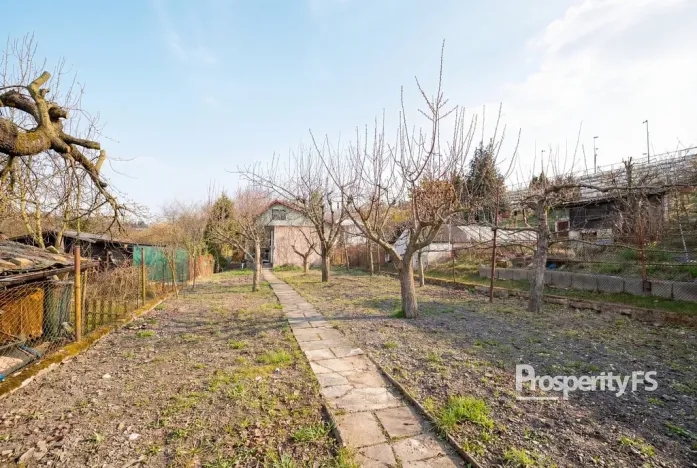 Prodej chaty, Kladno, 16 m2