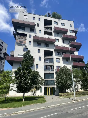 Prodej bytu 3+kk, Praha - Záběhlice, Na Slatince, 70 m2
