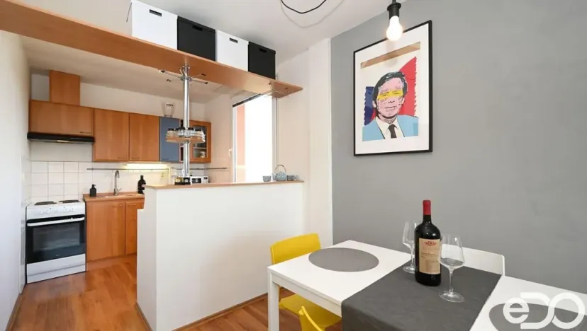 Prodej bytu 2+kk, Měšice, 5. května, 47 m2