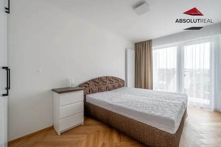 Pronájem bytu 2+kk, Brno, Poděbradova, 69 m2