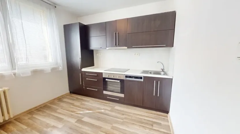 Pronájem bytu 1+1, Ostrava - Mariánské Hory, Korunní, 37 m2