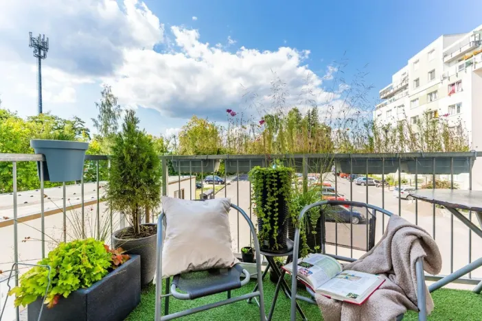 Pronájem bytu 2+kk, Karlovy Vary - Bohatice, Dubová, 49 m2