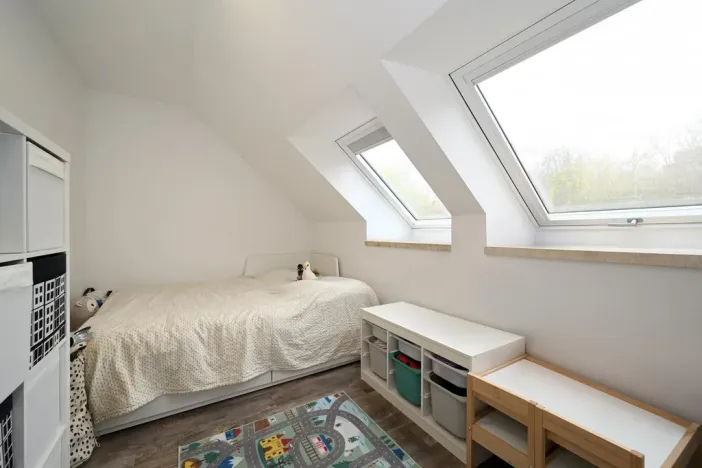 Pronájem bytu 4+kk, Praha - Hrdlořezy, Mezilehlá, 142 m2