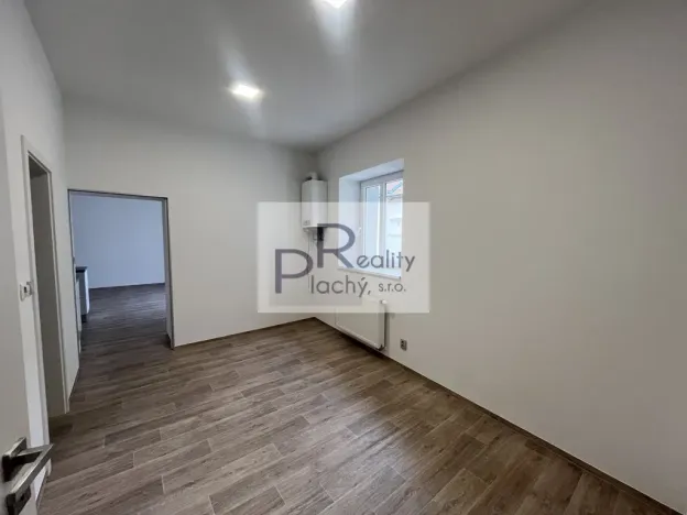 Pronájem bytu 3+kk, Znojmo, Divišovo náměstí, 81 m2