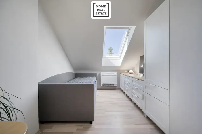 Prodej rodinného domu, Praha, 114 m2