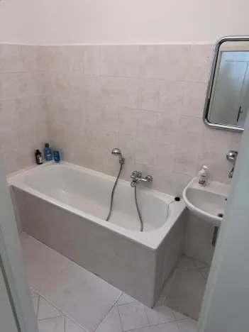 Pronájem bytu 2+1, Praha - Vinohrady, Moravská, 64 m2