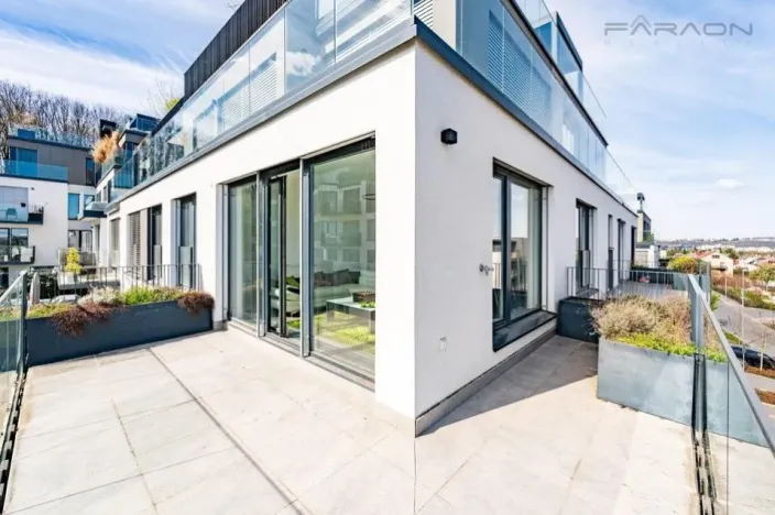 Pronájem bytu 4+kk, Praha - Košíře, Lerausova, 128 m2