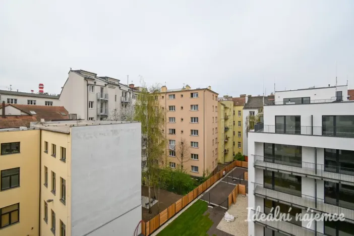 Pronájem bytu 1+kk, Brno - Zábrdovice, Spolková, 34 m2