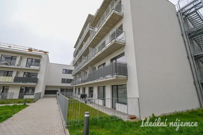 Pronájem bytu 1+kk, Brno - Zábrdovice, Spolková, 34 m2