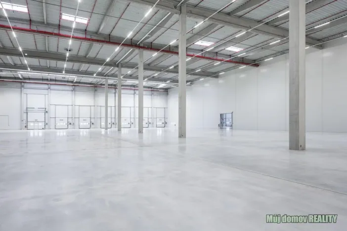 Pronájem skladu, Praha - Hostivař, K pérovně, 5625 m2