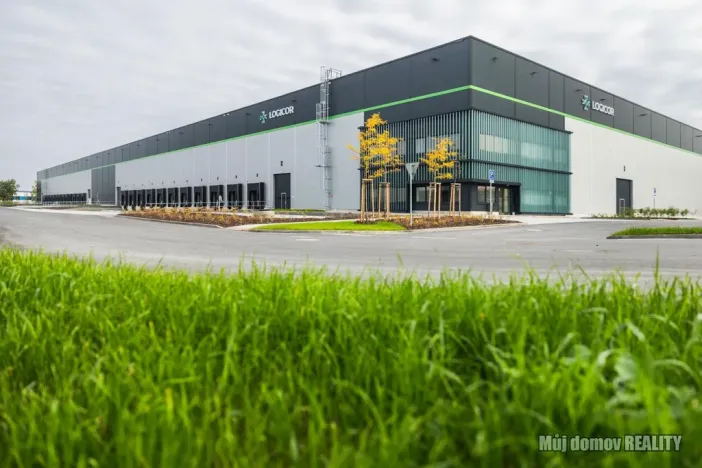 Pronájem skladu, Praha - Hostivař, K pérovně, 5625 m2