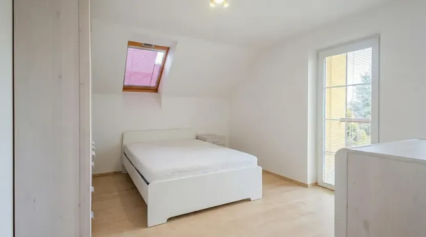 Pronájem rodinného domu, Louny, Platanová, 230 m2