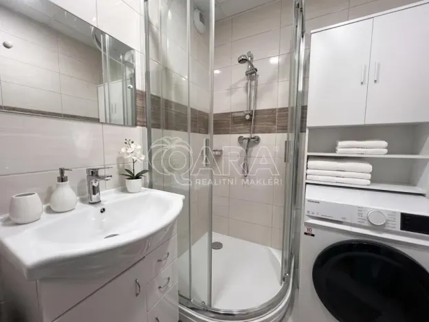 Pronájem bytu 2+1, Orlová - Lutyně, Kpt. Jaroše, 55 m2