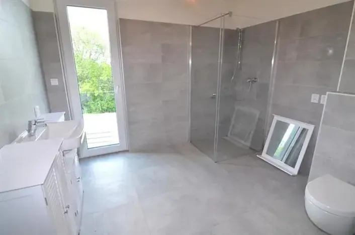 Pronájem bytu 5+kk, Vestec, Erbenova, 140 m2