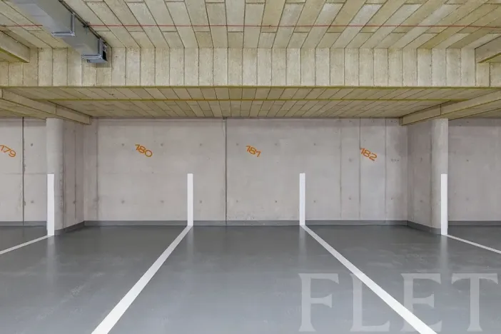 Pronájem bytu 1+kk, Praha - Radlice, U Komína, 38 m2