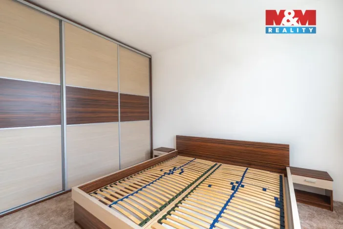 Prodej bytu 2+1, Zlín, Středová, 57 m2