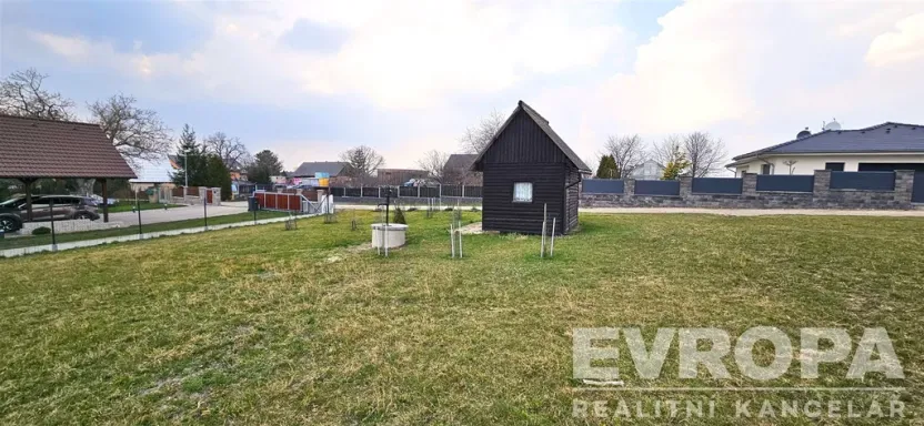 Pronájem zahrady, Sobětuchy, 300 m2