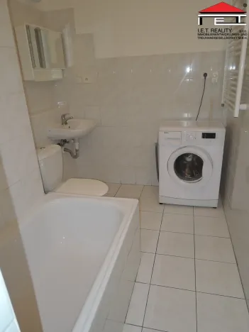 Pronájem bytu 1+1, Praha - Žižkov, Bořivojova, 38 m2