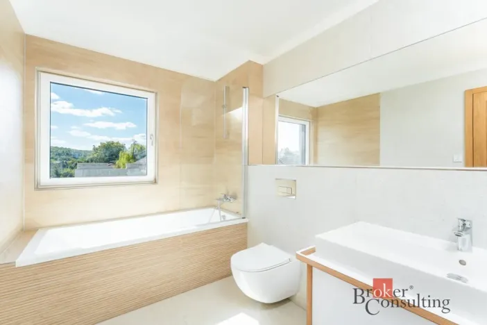 Pronájem rodinného domu, Kladno - Dubí, Práce, 178 m2