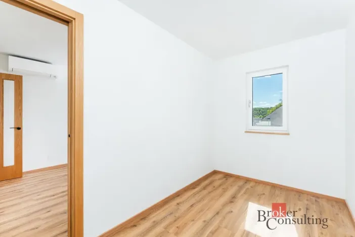 Pronájem rodinného domu, Kladno - Dubí, Práce, 178 m2