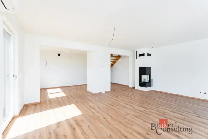 Pronájem rodinného domu, Kladno - Dubí, Práce, 178 m2