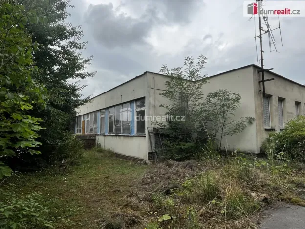 Pronájem obchodního prostoru, Újezdeček, Řetenická, 223 m2