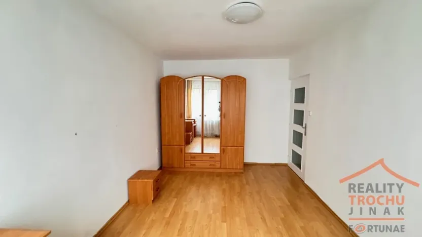 Pronájem bytu 2+kk, Pardubice, Ohrazenická, 43 m2