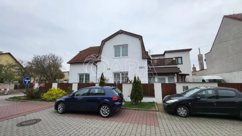 Pronájem rodinného domu, Praha - Horní Počernice, Lukavecká, 140 m2
