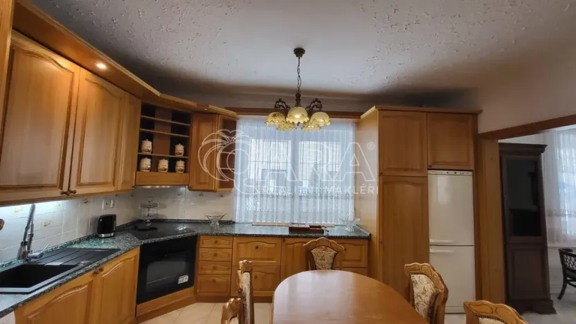 Pronájem rodinného domu, Praha - Horní Počernice, Lukavecká, 140 m2