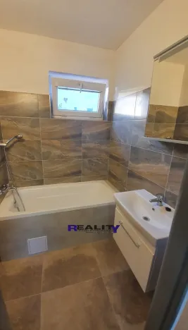 Pronájem bytu 3+1, Žatec, Osvoboditelů, 64 m2