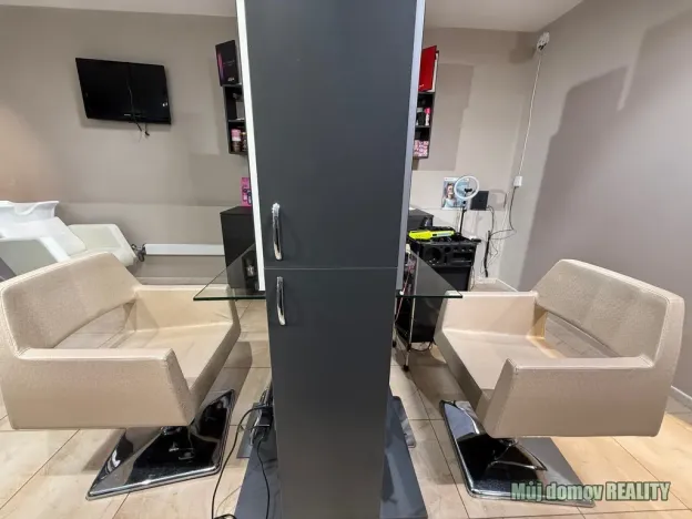 Pronájem komerční nemovitosti, Praha - Hlubočepy, Devonská, 98 m2