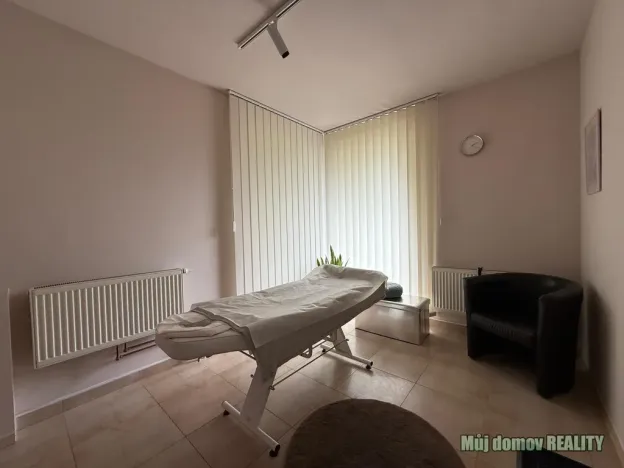 Pronájem komerční nemovitosti, Praha - Hlubočepy, Devonská, 98 m2