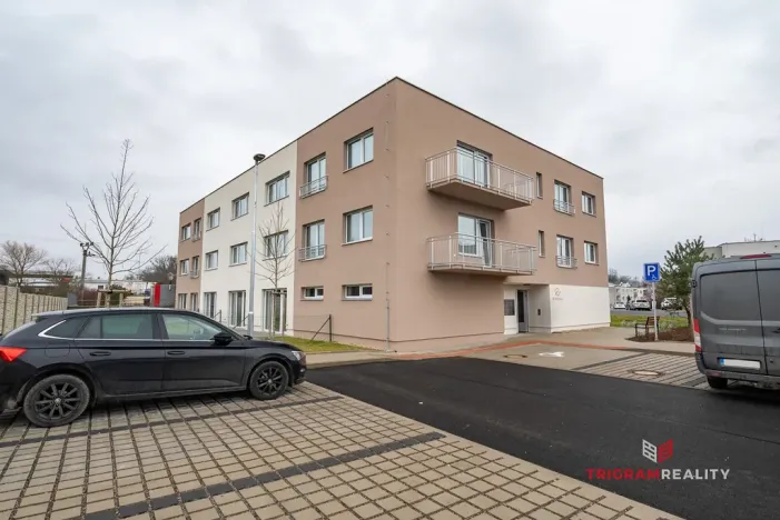 Pronájem bytu 1+kk, Chlumec nad Cidlinou - Chlumec nad Cidlinou IV, Rooseveltova, 34 m2