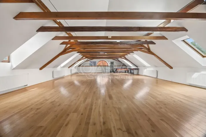 Prodej komerční nemovitosti, Praha - Ďáblice, Na terase, 470 m2