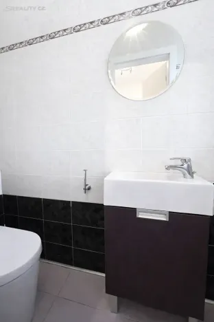 Pronájem bytu 3+kk, Praha - Žižkov, Pod Parukářkou, 75 m2