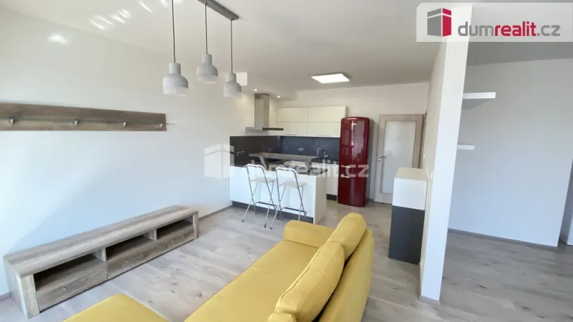 Pronájem bytu 2+kk, Praha - Modřany, Soukalova, 50 m2