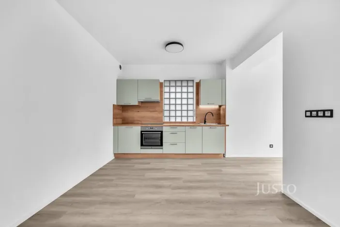 Pronájem bytu 3+kk, Praha - Šeberov, Na proutcích, 79 m2