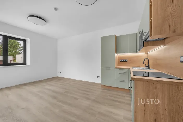 Pronájem bytu 2+kk, Praha - Šeberov, Na proutcích, 45 m2