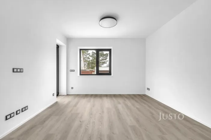 Pronájem bytu 2+kk, Praha - Šeberov, Na proutcích, 45 m2