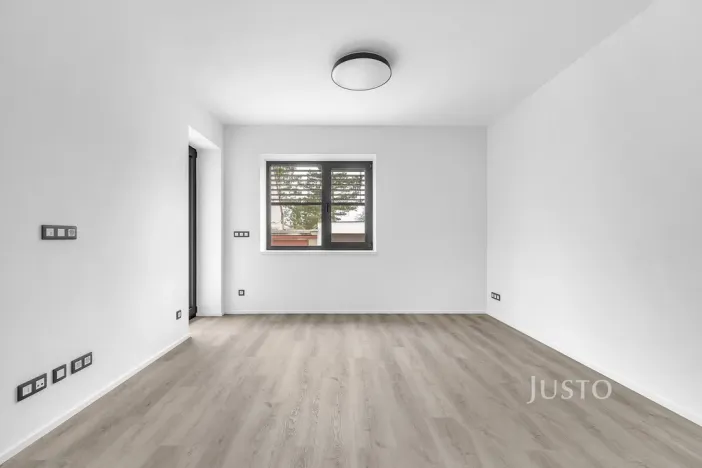 Pronájem bytu 2+kk, Praha - Šeberov, Na proutcích, 45 m2