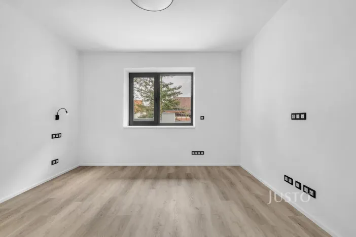 Pronájem bytu 2+kk, Praha - Šeberov, Na proutcích, 45 m2