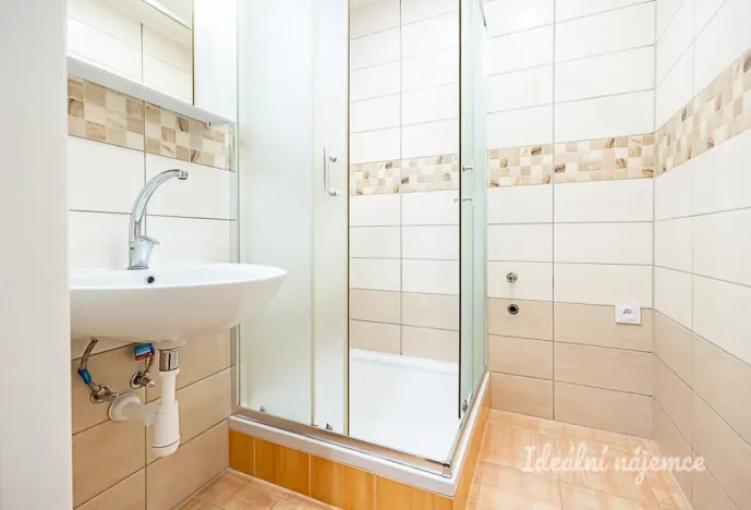 Pronájem bytu 3+1, Praha - Michle, Při trati, 75 m2