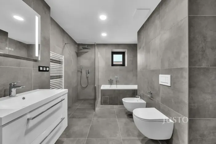 Pronájem bytu 4+kk, Praha - Šeberov, Na proutcích, 132 m2