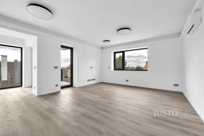 Pronájem bytu 4+kk, Praha - Šeberov, Na proutcích, 132 m2